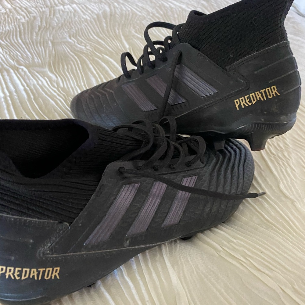 Predator soccer Cleats